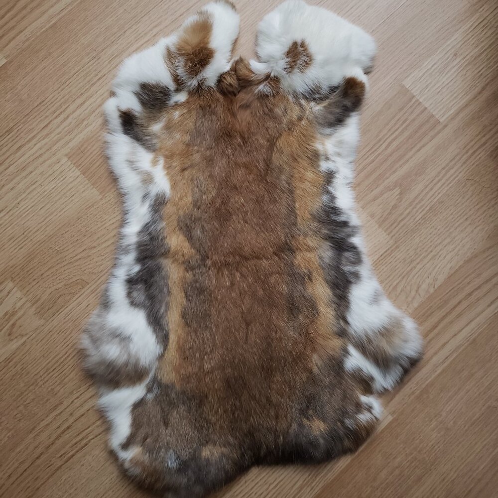 B0003 rabbit pelt crafts decor